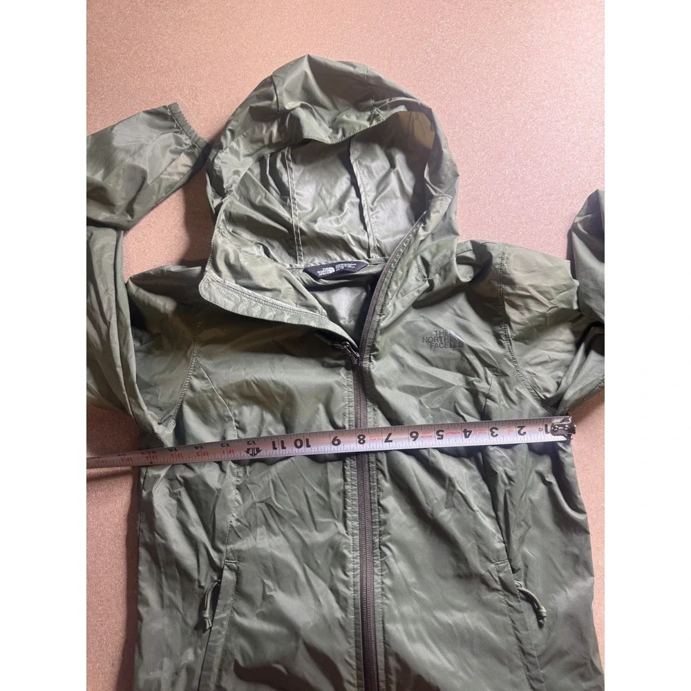 The North Face WindWall Mens Olive Green Full Zip Hooded Windbreaker Jacket